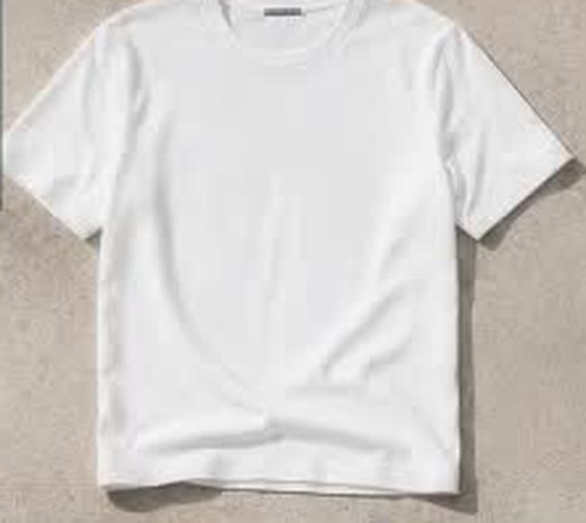 White smooth-cotton T-shirt from the Five Pieces, Seven Days Reel